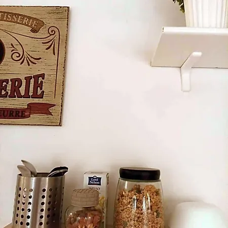 La Casina Oda ve Kahvaltı 3*