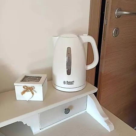 La Casina Oda ve Kahvaltı 3*