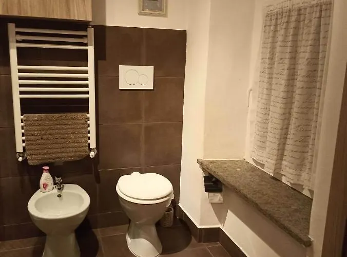 La Casina Bed and Breakfast 3*